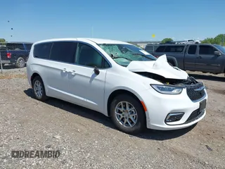 2025 Chrysler Pacifica Select z VIN 2C4RC1BG8SR584476, wystawiony jako IAAI lot #42417585 z przebiegiem 939 mil mil oraz . Historia ofert i sprzedaży dostępna na DreamBid. Obrazek 1.