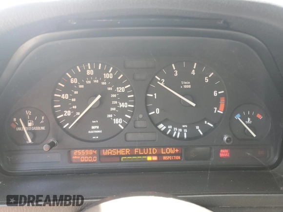 1989 BMW 5 Series with VIN WBAHD1314KBF08237, listed as a Copart auction lot 58951325 with 255,984 mi miles and Clean title. Bid and sale history available at DreamBid. Image 9.