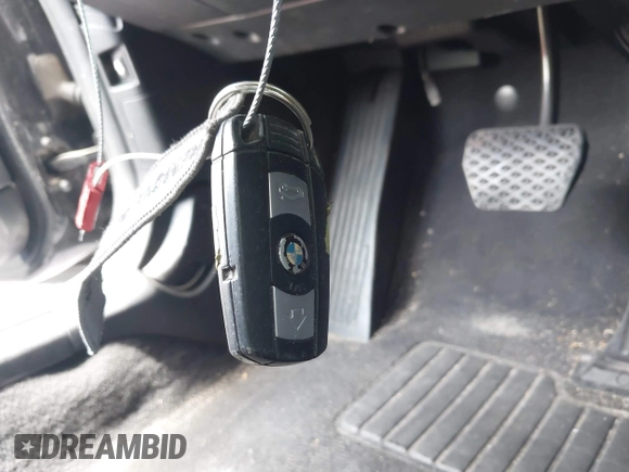 2013 BMW Z4 sDrive28i with VIN WBALL5C54DJ103959, listed as a IAAI auction lot 42371850 with 100,953 mi miles and . Bid and sale history available at DreamBid. Image 11.