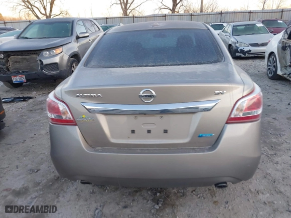 2013 Nissan Altima 2.5 SL with VIN 1N4AL3AP5DC164654, listed as a IAAI auction lot 41397318 with 186,333 mi miles. Bid and sale history available at carsss.com. Image 16.