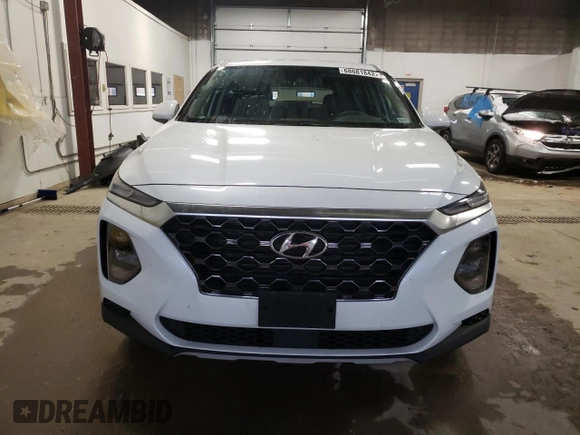 2019 Hyundai Santa Fe SE with VIN 5NMS2CAD6KH121639, listed as a Copart auction lot 70541702 with 31,689 mi miles. Bid and sale history available at carsss.com. Image 5.
