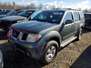 2006 Nissan Pathfinder SE with VIN 5N1AR18W06C649888, listed as a Copart auction lot 53182955 with 163,524 mi miles and Clean Title. Bid and sale history available at carsss.com. Image 1.