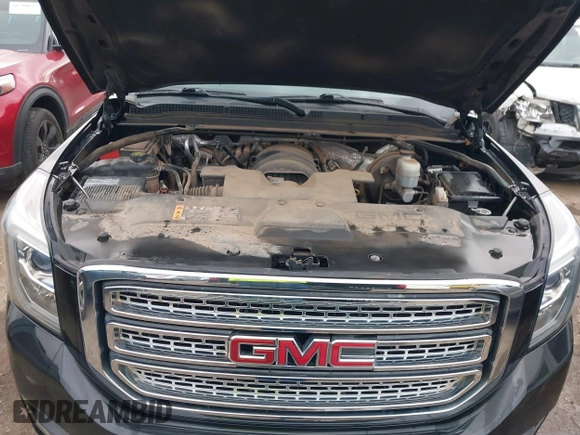 2017 GMC Yukon SLE with VIN 1GKS2AKC0HR136012, listed as a IAAI auction lot 41707322 with 81,821 mi miles. Bid and sale history available at carsss.com. Image 10.