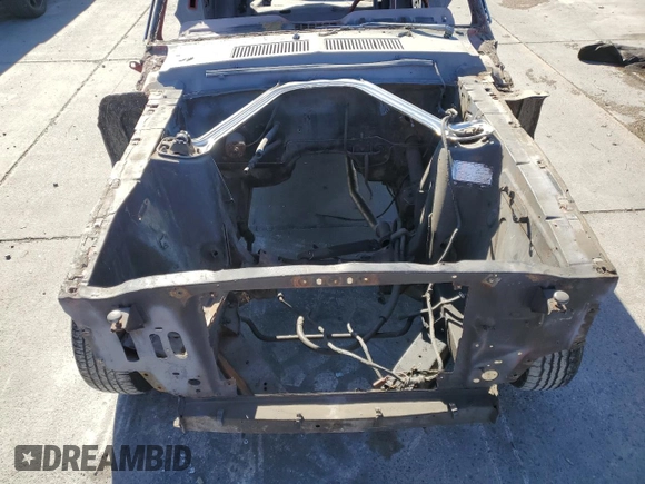 1967 Ford Mustang z VIN 7R01C187037, wystawiony jako Copart lot #76797114 z przebiegiem Nie podano mil oraz Szkoda całkowita • Salvage title. Historia ofert i sprzedaży dostępna na DreamBid. Obrazek 12.