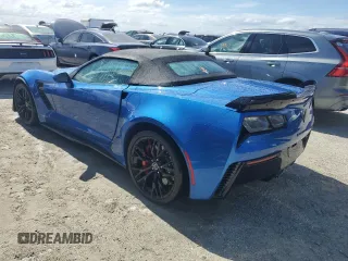 2015 Chevrolet Corvette Z06 3LZ with VIN 1G1YU3D66F5607211, listed as a Copart auction lot 76238254 with 14,268 mi miles and Salvage Title. Bid and sale history available at carsss.com. Image 2.