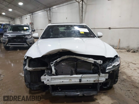 2019 Jaguar XF with VIN SAJBM4FV7KCY77286, listed as a IAAI auction lot 41273612 with 41,452 mi miles and . Bid and sale history available at DreamBid. Image 13.