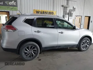 2016 Nissan Rogue SL with VIN 5N1AT2MV2GC737041, listed as a IAAI auction lot 42118333 with 46,213 mi miles and . Bid and sale history available at DreamBid. Image 13.
