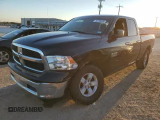 2017 Ram 1500 SLT z VIN 1C6RR6GG2HS708079, wystawiony jako Copart lot #46798335 z przebiegiem 169 726 mil mil oraz Szkoda całkowita • Salvage title. Historia ofert i sprzedaży dostępna na DreamBid. Obrazek 1.