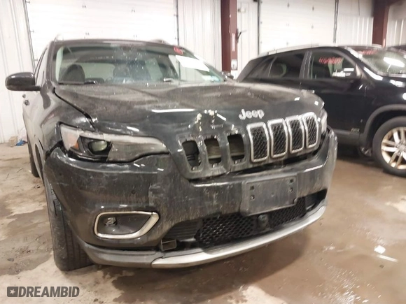 2019 Jeep Cherokee Limited with VIN 1C4PJMDX9KD102399, listed as a IAAI auction lot 41631997 with 108,451 mi miles. Bid and sale history available at carsss.com. Image 6.