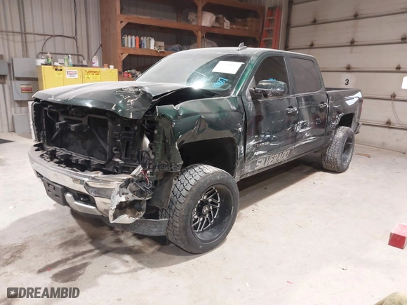 2015 Chevrolet Silverado 1500 LT with VIN 3GCUKREC4FG147784, listed as a IAAI auction lot 41501887 with 135,086 mi miles. Bid and sale history available at carsss.com. Image 17.