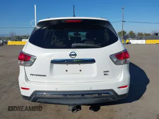 2013 Nissan Pathfinder S with VIN 5N1AR2MM9DC671220, listed as a IAAI auction lot 41419316 with 110,266 mi miles. Bid and sale history available at carsss.com. Image 17.
