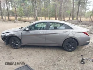 2023 Hyundai Elantra Blue z VIN KMHLM4AJ3PU059056, wystawiony jako IAAI lot #41970899 z przebiegiem 14 803 mil mil oraz . Historia ofert i sprzedaży dostępna na DreamBid. Obrazek 15.