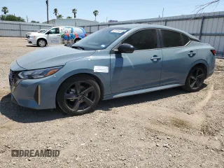 2024 Nissan Sentra SR z VIN 3N1AB8DV1RY388655, wystawiony jako Copart lot #52701665 z przebiegiem 23 144 mil mil oraz Szkoda całkowita • Salvage title. Historia ofert i sprzedaży dostępna na DreamBid. Obrazek 1.
