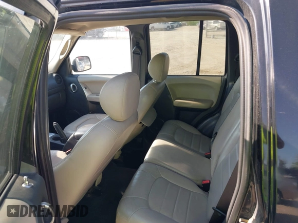 2003 Jeep Liberty Limited with VIN 1J4GL58K43W621052, listed as a IAAI auction lot 42221352 with 156,836 mi miles and . Bid and sale history available at DreamBid. Image 8.