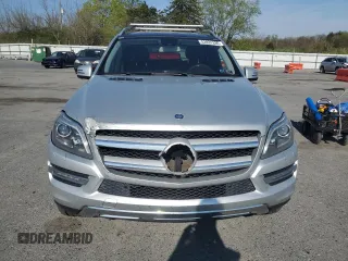 2013 Mercedes-Benz GL 450 z VIN 4JGDF7CE7DA216651, wystawiony jako Copart lot #53931335 z przebiegiem 141 167 mil mil oraz Szkoda całkowita • Salvage title. Historia ofert i sprzedaży dostępna na DreamBid. Obrazek 5.