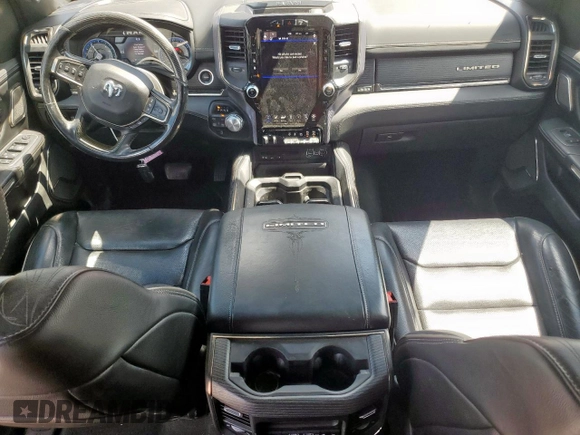 2019 Ram 1500 Limited z VIN 1C6SRFHT7KN700112, wystawiony jako Copart lot #56429005 z przebiegiem 93 433 mil mil oraz Szkoda całkowita • Salvage title. Historia ofert i sprzedaży dostępna na DreamBid. Obrazek 8.