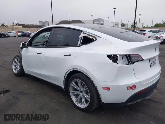 2023 Tesla Model Y Long Range z VIN 7SAYGDEE5PA063097, wystawiony jako IAAI lot #42171871 z przebiegiem Nie podano mil oraz . Historia ofert i sprzedaży dostępna na DreamBid. Obrazek 15.