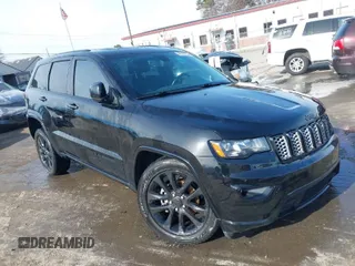 2020 Jeep Grand Cherokee Altitude with VIN 1C4RJFAG2LC199557, listed as a IAAI auction lot 41596467 with 46,443 mi miles. Bid and sale history available at carsss.com. Image 1.
