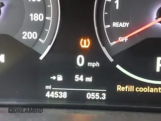 2015 BMW M3 с VIN WBS3C9C5XFP803102, выставлен на аукционе IAAI как лот 41616127 с пробегом 44 538 миль миль и . История ставок и продаж доступна на DreamBid. Изображение 15.