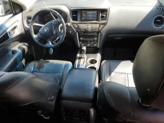 2014 Nissan Pathfinder SV with VIN 5N1AR2MN9EC665797, listed as a Copart auction lot 52403855 with 200,067 mi miles and Clean Title. Bid and sale history available at carsss.com. Image 8.