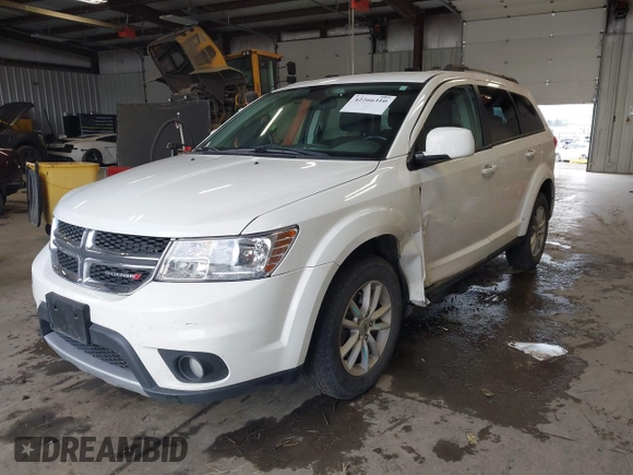 2018 Dodge Journey SXT with VIN 3C4PDDBGXJT469945, listed as a IAAI auction lot 42266310 with 121,871 mi miles and . Bid and sale history available at DreamBid. Image 17.