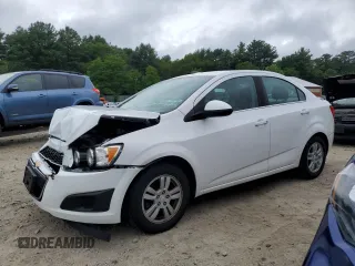 2014 Chevrolet Sonic LT z VIN 1G1JC5SHXE4203658, wystawiony jako Copart lot #61034055 z przebiegiem 116 039 mil mil oraz Czysty tytuł • Clean title. Historia ofert i sprzedaży dostępna na DreamBid. Obrazek 1.