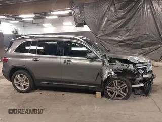 2021 Mercedes-Benz GLB 250 z VIN W1N4M4HB9MW101276, wystawiony jako IAAI lot #41010447 z przebiegiem 66 897 mil mil oraz . Historia ofert i sprzedaży dostępna na DreamBid. Obrazek 13.