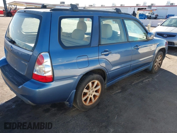 2008 Subaru Forester X with VIN JF1SG65698H725071, listed as a IAAI auction lot 41648454 with 163,175 mi miles and . Bid and sale history available at DreamBid. Image 4.