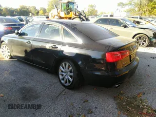 2014 Audi A6 Premium Plus z VIN WAUGFAFC7EN042581, wystawiony jako IAAI lot #34712557 z przebiegiem Nie podano mil oraz . Historia ofert i sprzedaży dostępna na DreamBid. Obrazek 3.