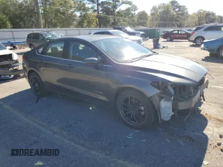 2017 Ford Fusion Hybrid SE with VIN 3FA6P0LU0HR374551, listed as a Copart auction lot 84612714 with 121,991 mi miles and Salvage title. Bid and sale history available at DreamBid. Image 4.