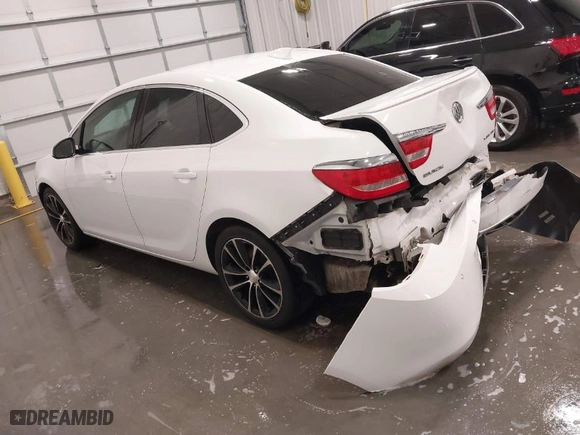 2016 Buick Verano Sport Touring with VIN 1G4PW5SK8G4175538, listed as a IAAI auction lot 41673137 with 104,676 mi miles. Bid and sale history available at carsss.com. Image 3.