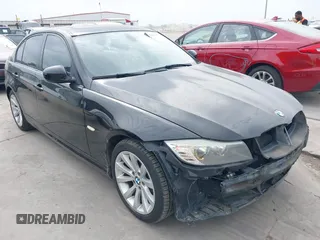 2011 BMW 3 Series 328i z VIN WBAPH7C50BE678967, wystawiony jako IAAI lot #42203171 z przebiegiem 87 755 mil mil oraz . Historia ofert i sprzedaży dostępna na DreamBid. Obrazek 1.