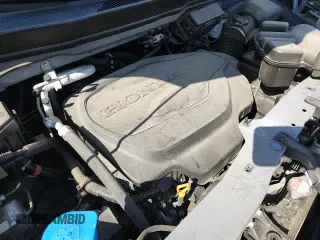 2022 Honda Passport Elite with VIN 5FNYF8H05NB025666, listed as a Copart auction lot 69301095 with 34,758 mi miles and Salvage title. Bid and sale history available at DreamBid. Image 13.