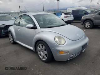 2003 Volkswagen New Beetle Coupe GLX with VIN 3VWDD21C13M422352, listed as a Copart auction lot 44459485 with 93,029 mi miles and Clean Title. Bid and sale history available at carsss.com. Image 4.