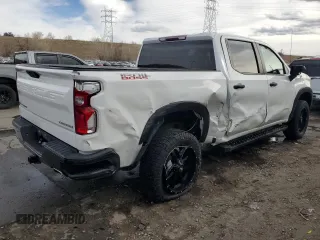 2020 Chevrolet Silverado 1500 Custom Trail Boss with VIN 3GCPYCEF9LG191567, listed as a Copart auction lot 50402525 with 81,834 mi miles and Salvage Title. Bid and sale history available at DreamBid. Image 3.