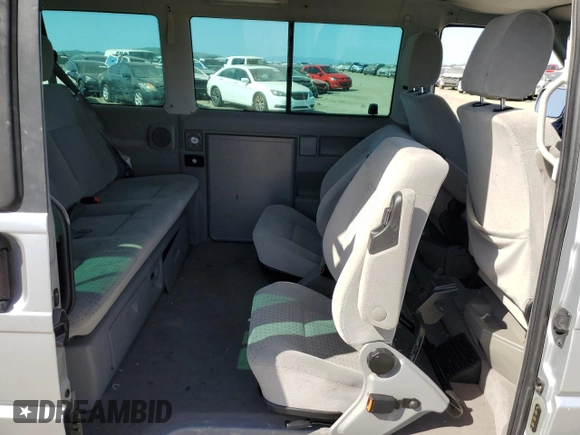 2002 Volkswagen EuroVan MV with VIN WV2MB470X2H068241, listed as a Copart auction lot 51183275 with 194,130 mi miles and Salvage Title. Bid and sale history available at DreamBid. Image 11.