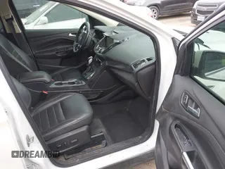 2015 Ford Escape Titanium with VIN 1FMCU0J98FUC07537, listed as a IAAI auction lot 41440462 with 233,924 mi miles. Bid and sale history available at carsss.com. Image 5.