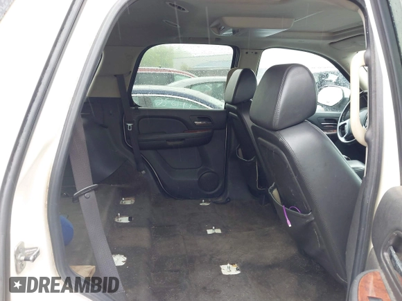 2008 Chevrolet Tahoe 3LT with VIN 1GNFC13008R226072, listed as a IAAI auction lot 42158023 with 276,281 mi miles and . Bid and sale history available at DreamBid. Image 8.