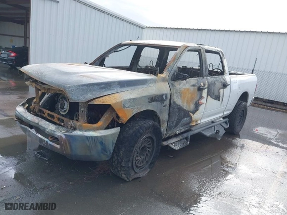 2018 Ram 2500 Tradesman with VIN 3C6UR5CL5JG310000, listed as a IAAI auction lot 41704291 with 1 mi miles. Bid and sale history available at carsss.com. Image 2.