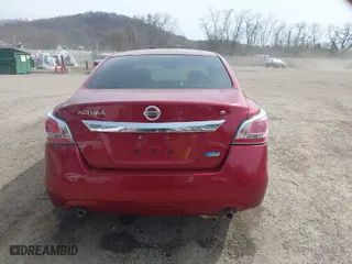 2014 Nissan Altima 2.5 with VIN 1N4AL3AP0EN387769, listed as a IAAI auction lot 41835366 with 274,716 mi miles. Bid and sale history available at carsss.com. Image 17.