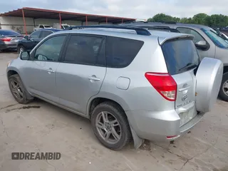 2007 Toyota RAV4 Limited with VIN JTMBK31V976013612, listed as a IAAI auction lot 42172167 with 211,684 mi miles and . Bid and sale history available at DreamBid. Image 3.