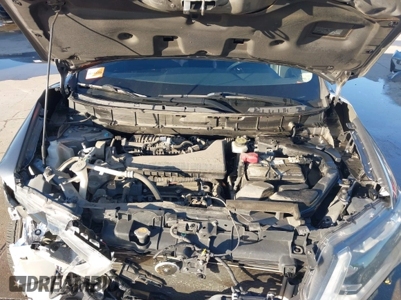 2019 Nissan Rogue SV with VIN KNMAT2MT3KP525060, listed as a IAAI auction lot 41770350 with 123,614 mi miles. Bid and sale history available at carsss.com. Image 10.
