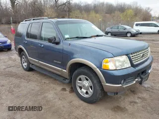 2002 Ford Explorer Eddie Bauer z VIN 1FMDU74E22ZB30389, wystawiony jako IAAI lot #41969456 z przebiegiem 240 037 mil mil oraz . Historia ofert i sprzedaży dostępna na DreamBid. Obrazek 1.
