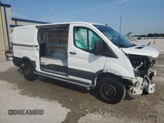 2023 Ford Transit Cargo z VIN 1FTBR1Y86PKB57058, wystawiony jako Copart lot #62183465 z przebiegiem Nie podano mil oraz Czysty tytuł • Clean title. Historia ofert i sprzedaży dostępna na DreamBid. Obrazek 4.
