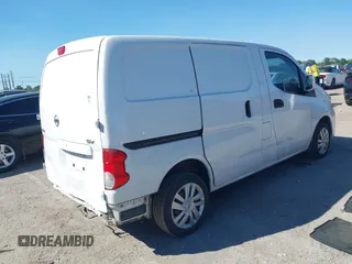 2020 Nissan NV200 SV с VIN 3N6CM0KN9LK710972, выставлен на аукционе IAAI как лот 41847612 с пробегом 128 200 миль миль и . История ставок и продаж доступна на DreamBid. Изображение 4.