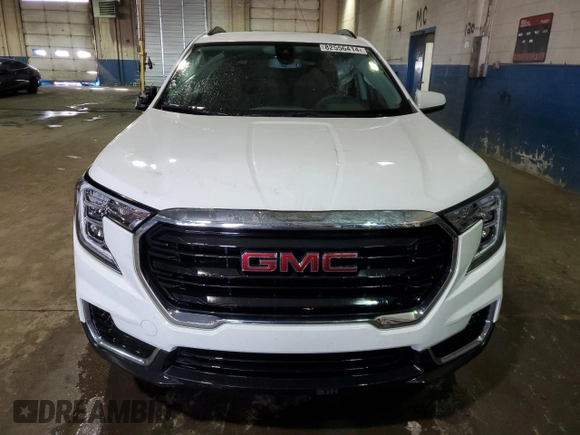 2023 GMC Terrain SLE with VIN 3GKALTEG1PL112360, listed as a Copart auction lot 82556414 with 16,135 mi miles and Salvage Title. Bid and sale history available at DreamBid. Image 5.