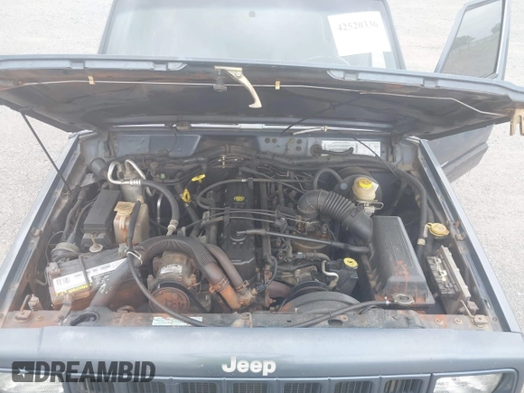 2001 Jeep Cherokee Sport with VIN 1J4FT48S61L594229, listed as a IAAI auction lot 42520336 with 190,862 mi miles and . Bid and sale history available at DreamBid. Image 10.