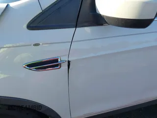 2015 Ford Escape SE with VIN 1FMCU0G70FUA46980, listed as a IAAI auction lot 41213582 with 246,343 mi miles. Bid and sale history available at carsss.com. Image 19.