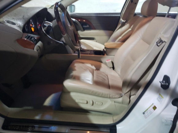 2009 Acura RL Tech Pkg with VIN JH4KB26669C000928, listed as a Copart auction lot 84825594 with 42,975 mi miles and Clean Title. Bid and sale history available at carsss.com. Image 7.