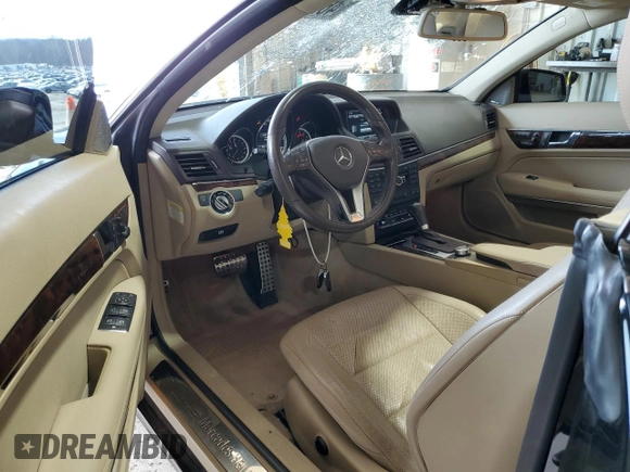 2013 Mercedes-Benz E-Class E 350 with VIN WDDKJ8JB0DF201104, listed as a Copart auction lot 46987065 with 136,697 mi miles and Salvage Title. Bid and sale history available at carsss.com. Image 8.